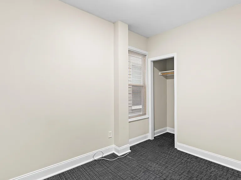 258 Ontario St — Photo 9