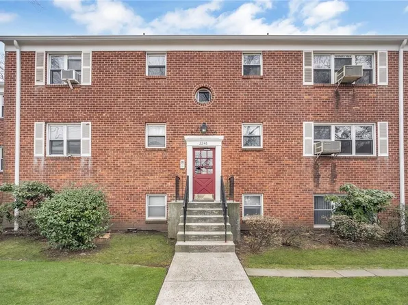 2246 Palmer Avenue #3E, New Rochelle, NY 10801