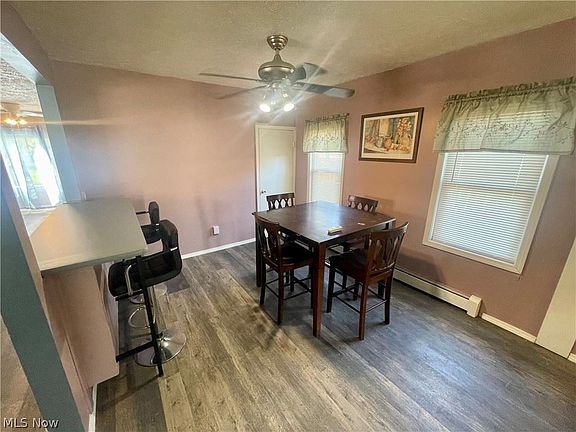 4th image of 35972 Portage Dr