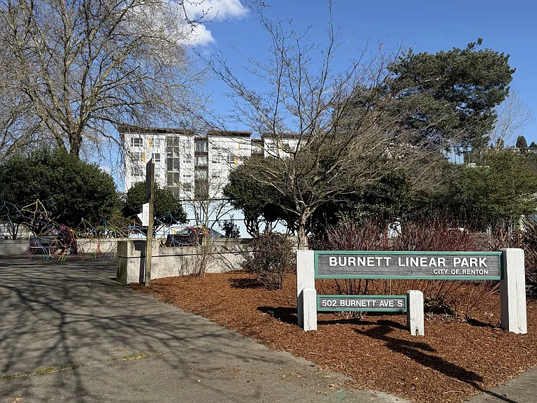 633 Burnett Ave S #T-302 — Photo 8