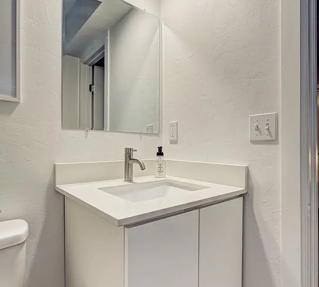 511 NW 29th St #3 — Photo 24