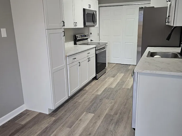 7928 Chase Cir #121 — Photo 6