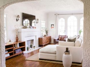 831 N Genesee Ave, West Hollywood, CA 90046