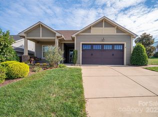 1243 Greenland Dr, Denver, NC 28037