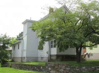 3724 Robb Ave, Cincinnati, OH 45211