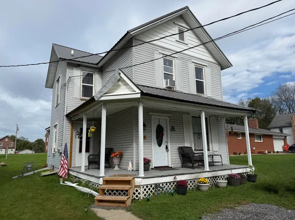 20 Rock St, Falls Creek, PA 15840