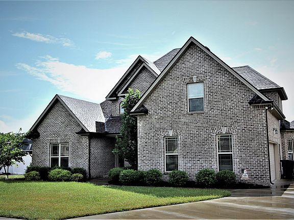 2nd image of 2410 Dewdrop Ct