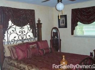 11550 86th Ave, Seminole, FL 33772