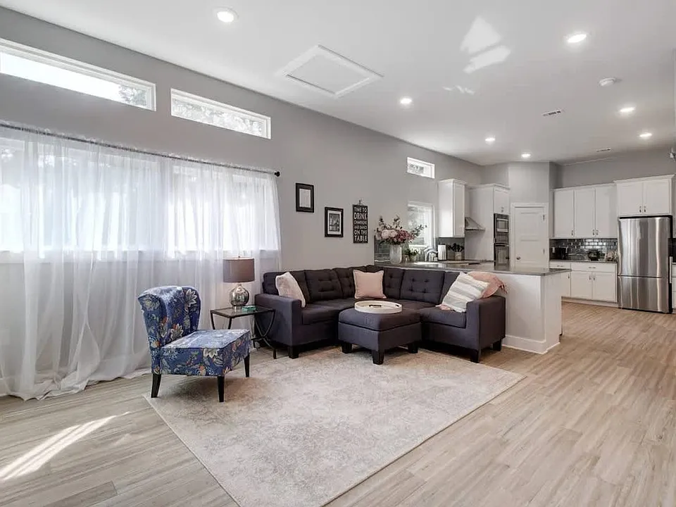 5603 Barker Ridge Dr #ID1462824P