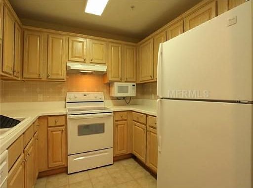5th image of 750 N Tamiami Trl Unit 313