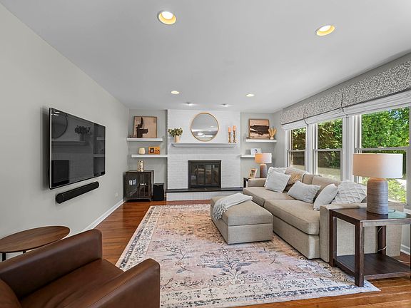 5th image of 4017 N Walnut Ave