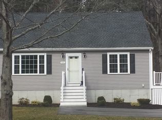 240 W Water St, Rockland, MA 02370