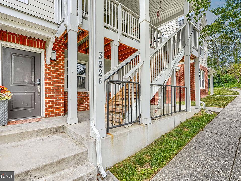1st image of 322 Saint Louis St SE #B