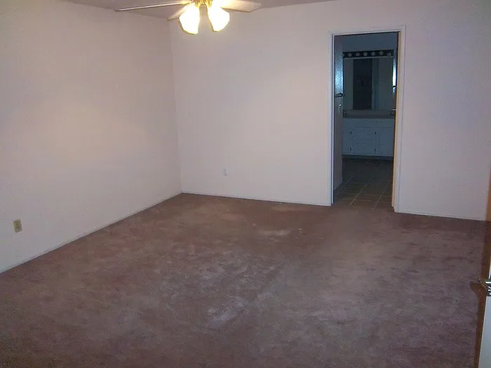 2166 University Park Dr — Photo 17