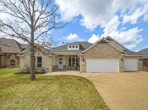 4820 Knight Dr, Bryan, TX 77802
