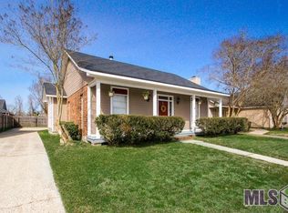754 John Henry Dr, Baton Rouge, LA 70820