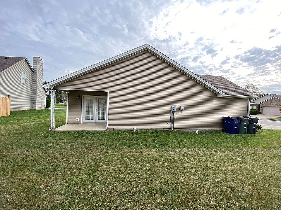 2nd image of 680 Coffee Tree Ln