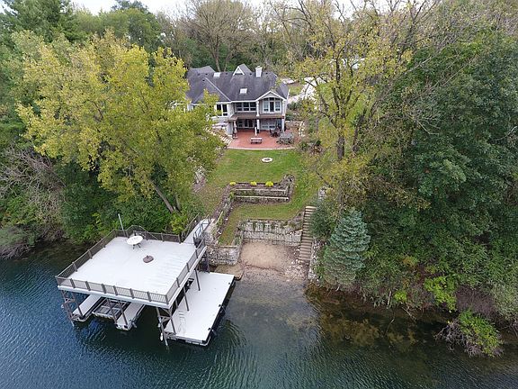 3rd image of 2095 N Lincoln Lake Dr
