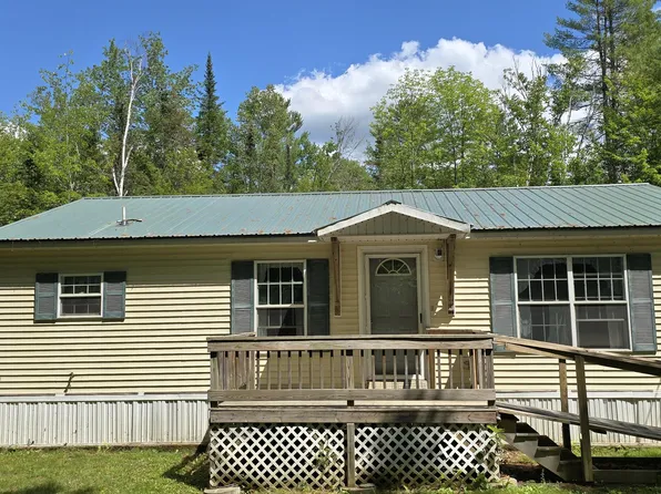 449 Durham Bridge Road, Newport, ME 04953