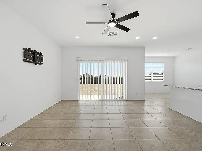 1139 W Sand Canyon Ct — Photo 4