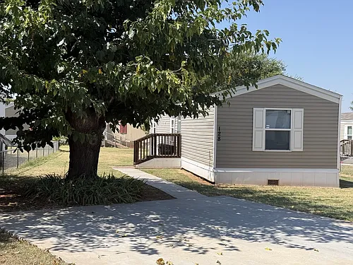 128 Eldridge Ln Photo 1