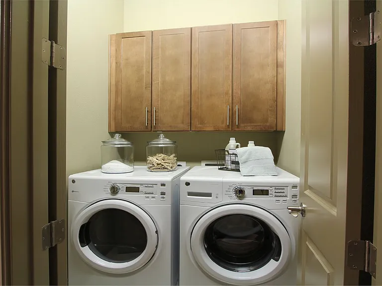 Tuscany Walk Apartments — Photo 41