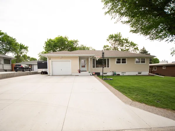 955 Lincoln Ave, Havre, MT 59501