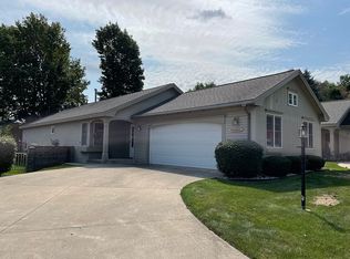 1194 Hemingway Ln, Traverse City, MI 49686
