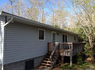 145 Well Spring Dr, Cullowhee, NC 28723