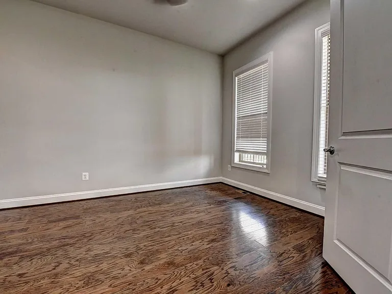 42055 Darlene Pl — Photo 44