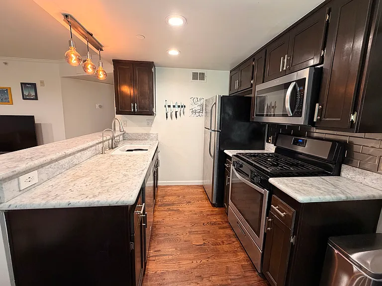 1118 E Palmer Ave #104 — Photo 3