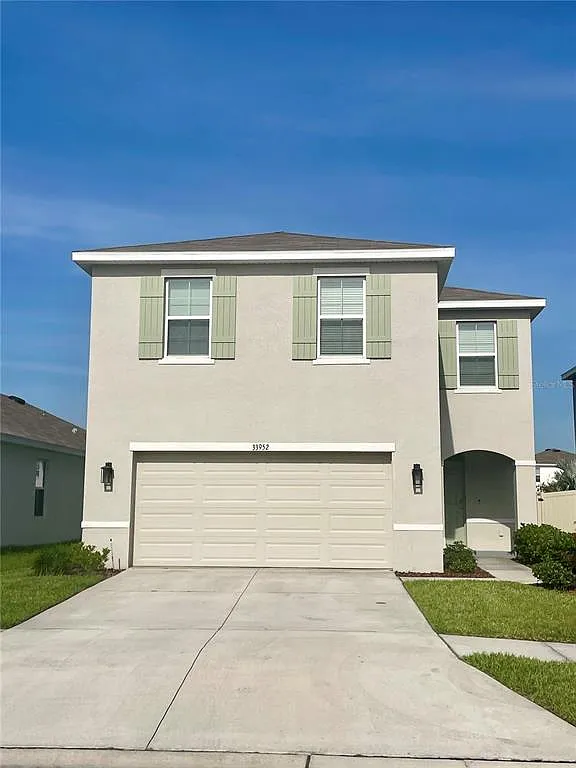 4 bed, 2.5 bath, 2007 sqft, $2,500 — Photo 1