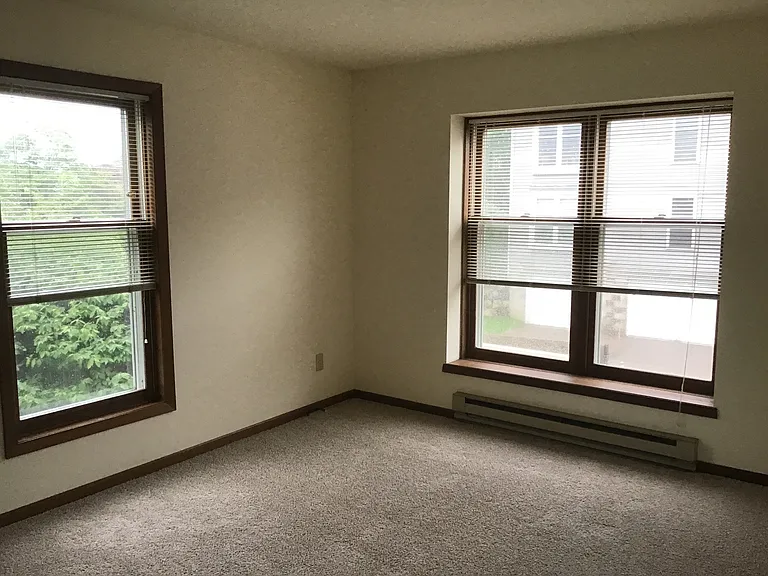 High Point Commons Apartments — Photo 102
