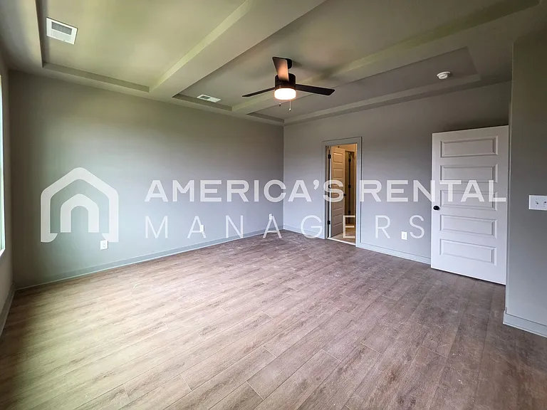 4422 Foxcote Ln — Photo 38