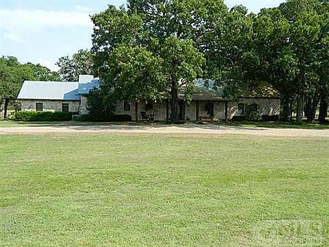 2nd image of 109 Oakridge Ln