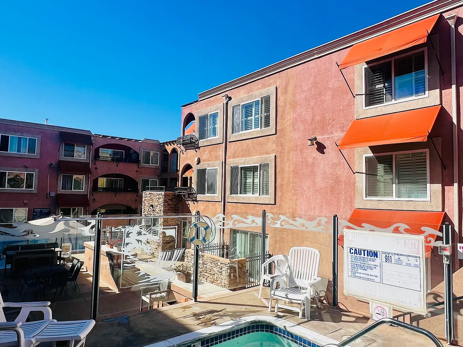 Studio, 460 sqft, $3,200 — Photo 4