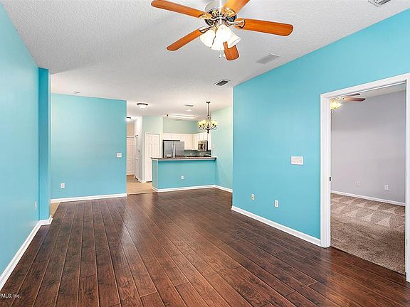 4th image of 3880 Summer Grove Way S #81