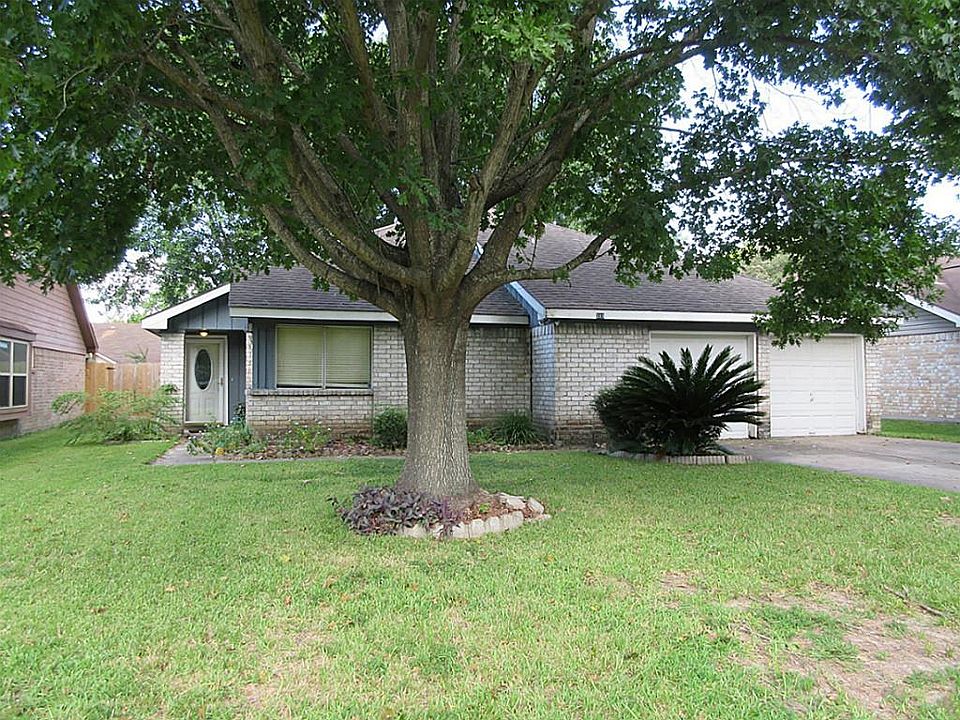 1st image of 319 Enfield Dr