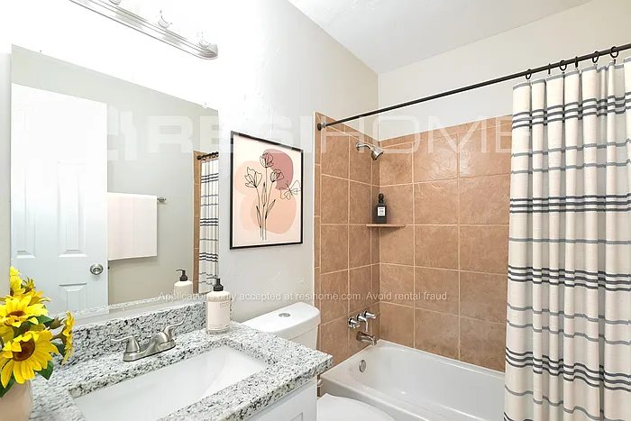 6436 Moonhill Dr — Photo 13