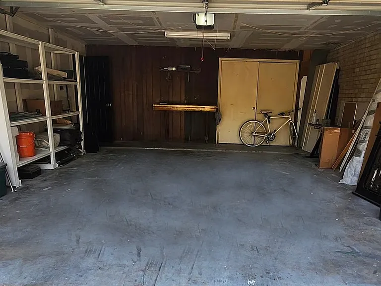 1310 El Camino Real — Photo 24