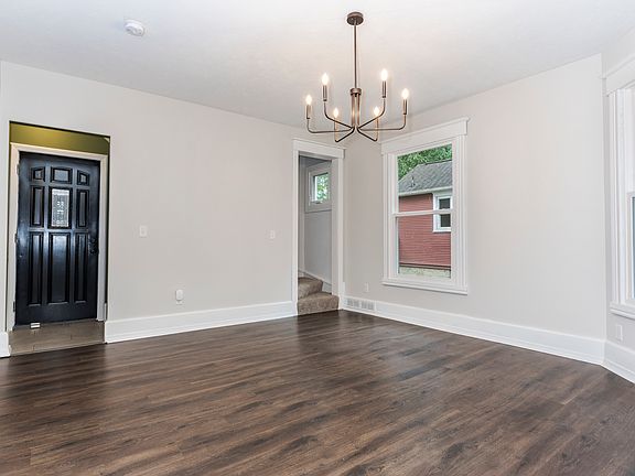 5th image of 809 N Lee St