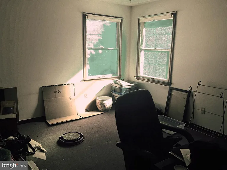 213 Laurel Ave #C — Photo 10
