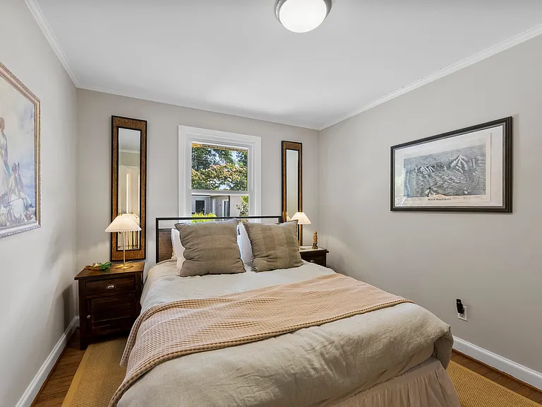 1157 Seneca Pl — Photo 17