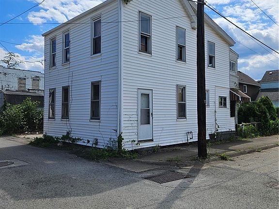 3rd image of 410 17th St