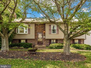 2114 Walsh Dr, Westminster, MD