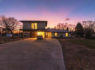 404 Tondre Rd, Los Lunas, NM 87031