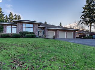 17512 S Jean Dr, Oregon City, OR 97045