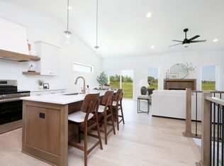 2414 NE 6th St, Grimes, IA 50111