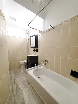 Rented by BRICK & GALO REALTY CORP | media 9