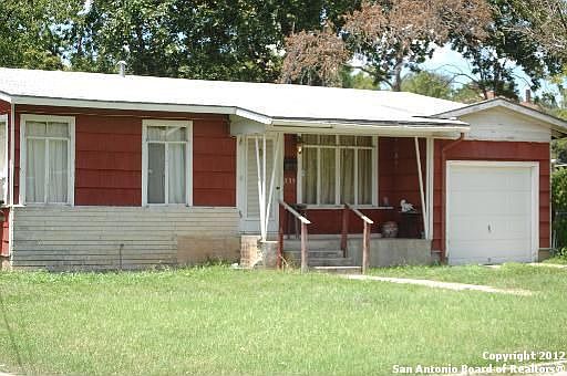 2nd image of 235 Laddie Pl